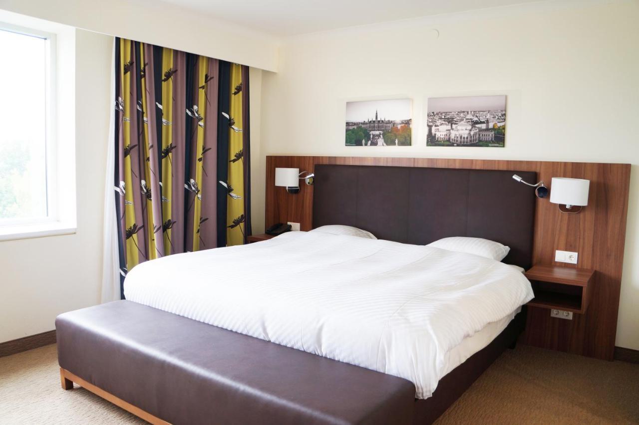Carathotel Park Hotel Viena